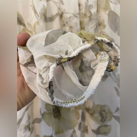 Italian Made Floral Peasant Long Sleeve Blouse, Soft & Silky, Size S - Picture 4 of 9